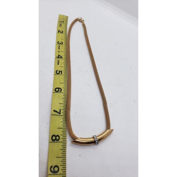 Vintage Avon Gold Tone Hollow Mesh Necklace Curved Bar Rhinestone Accent 1970s - Picture 3 of 9